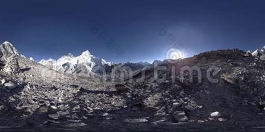 360<strong>vr全景</strong>日落卡拉帕塔。 珠穆朗玛峰和Khumbu谷，喜马拉雅山的尼泊尔。 戈拉克·谢普